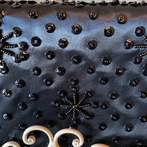 Beaded Clutch Evening Bag - Picture 6 of 9